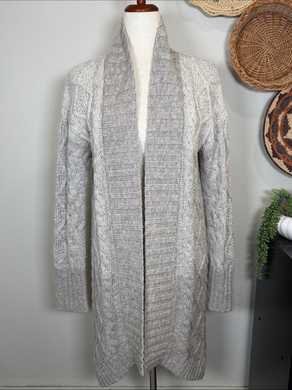 ATHLETA WOOL & CASHMERE Long Heathered Tan CableKnit Cardigan Sweater WOMENS Med